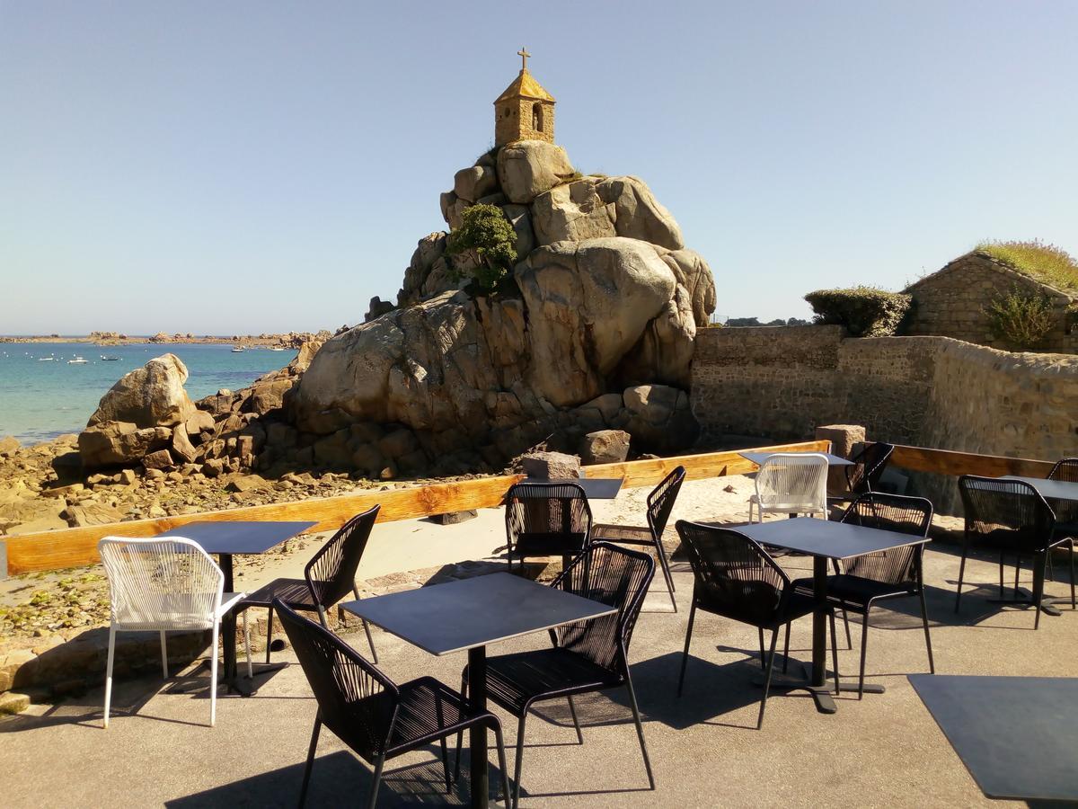 Grand Hotel De Port Blanc Penvénan Exteriér fotografie